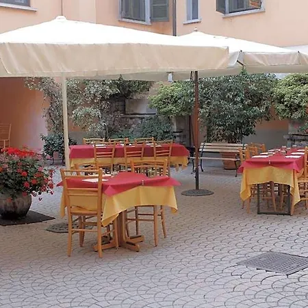 Al Vecchio Palazzo 3*