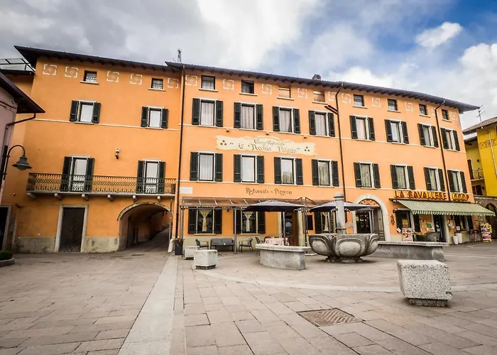 Al Vecchio Palazzo ホテル Casto